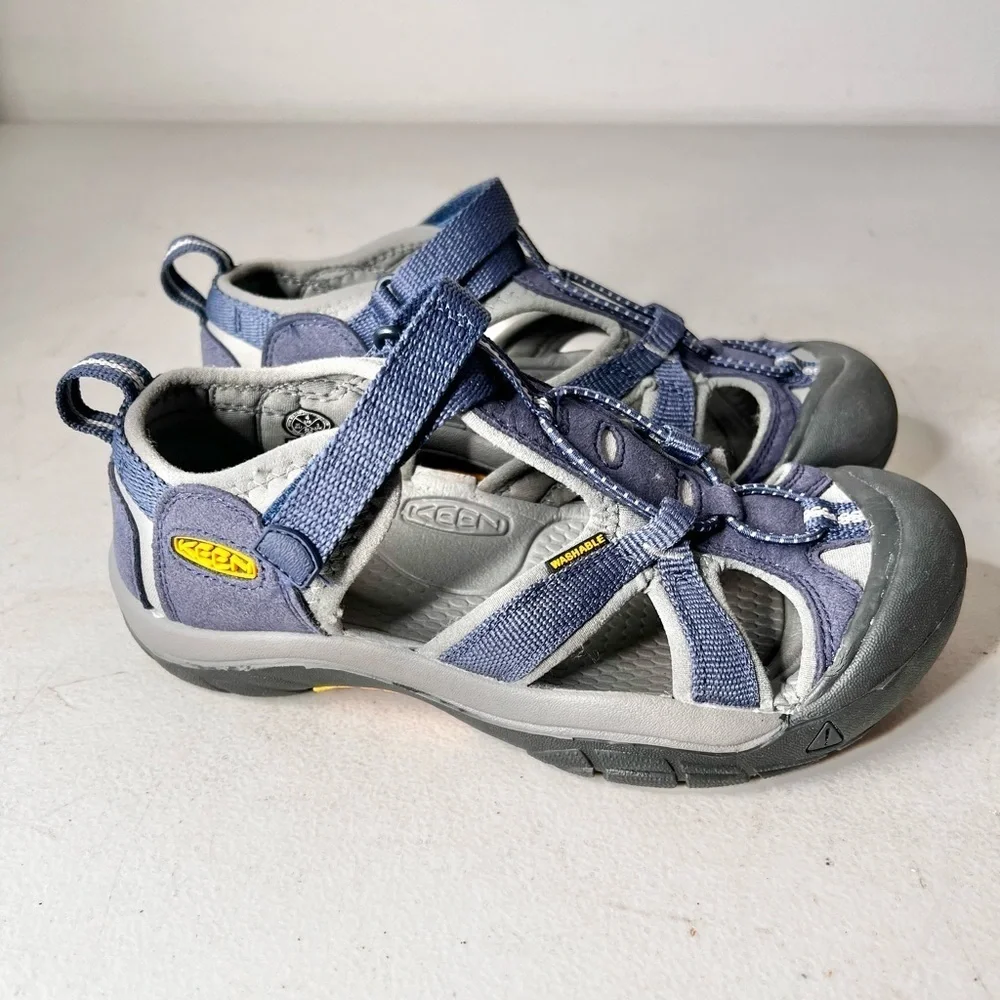Keen Boys Youth Venice H2 Sandals Washable Shoes Size 4